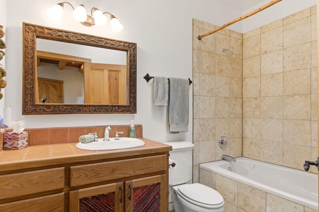 10 Calle Final, Placitas, NM 87043