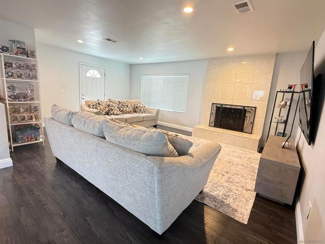 1121 Grand Ave, Spring Valley, CA 91977