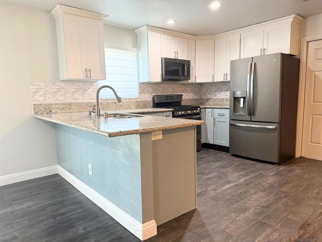 1121 Grand Ave, Spring Valley, CA 91977