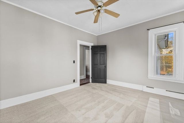 132 Winthrop St, Taunton, MA 02780