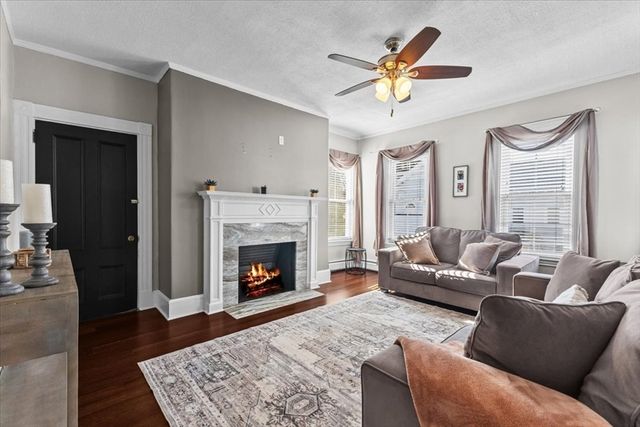 132 Winthrop St, Taunton, MA 02780