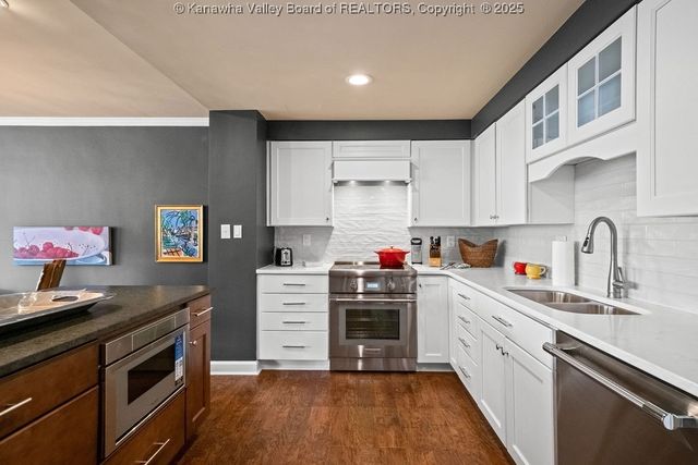 1578 Kanawha Boulevard 7C, Charleston, WV 25311