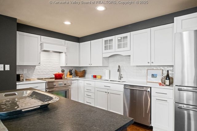 1578 Kanawha Boulevard 7C, Charleston, WV 25311