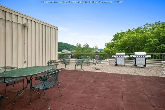 1578 Kanawha Boulevard 7C, Charleston, WV 25311