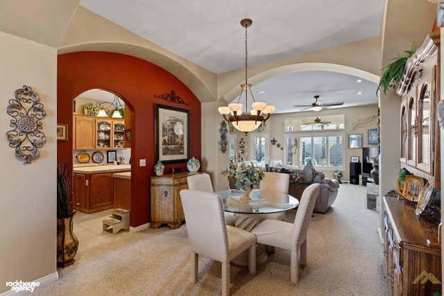 11809 Irwindale Avenue, Bakersfield, CA 93312