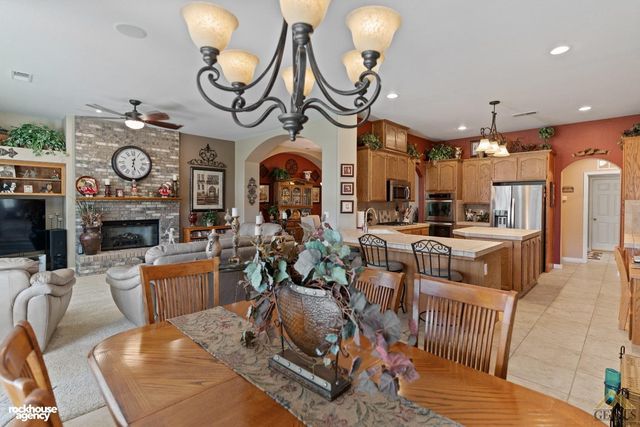 11809 Irwindale Avenue, Bakersfield, CA 93312