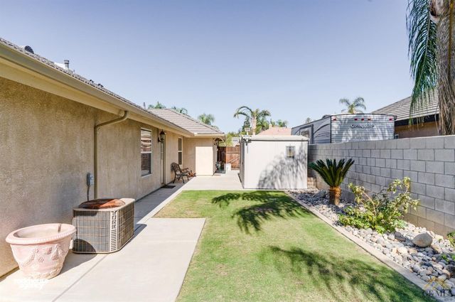 11809 Irwindale Avenue, Bakersfield, CA 93312