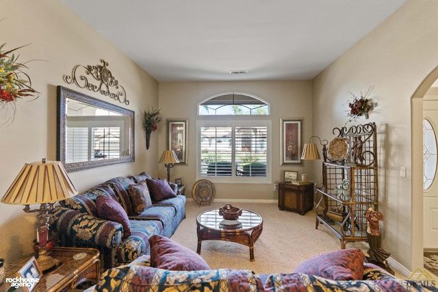 11809 Irwindale Avenue, Bakersfield, CA 93312