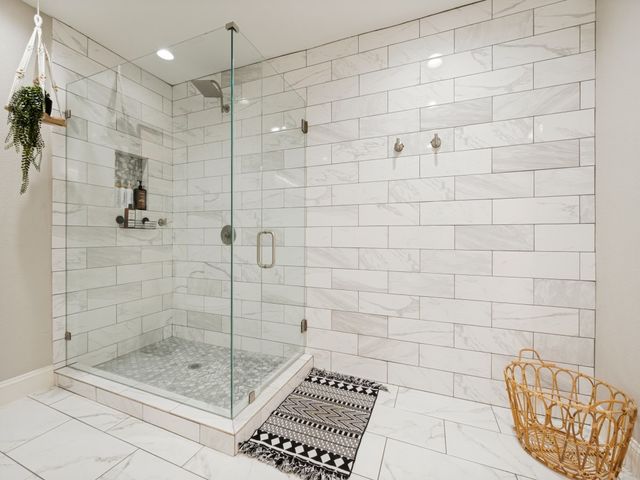 2804 Sharpview Lane, Dallas, TX 75228