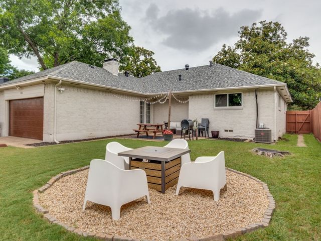 2804 Sharpview Lane, Dallas, TX 75228