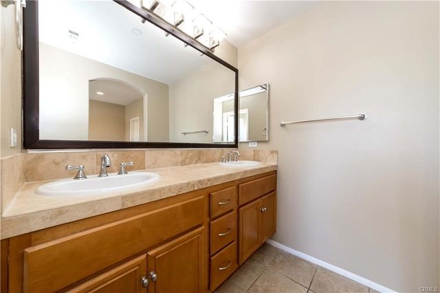 36 Trailing Vine, Irvine, CA 92602