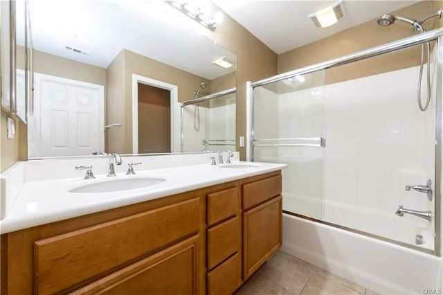 36 Trailing Vine, Irvine, CA 92602