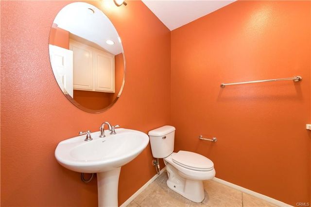 36 Trailing Vine, Irvine, CA 92602