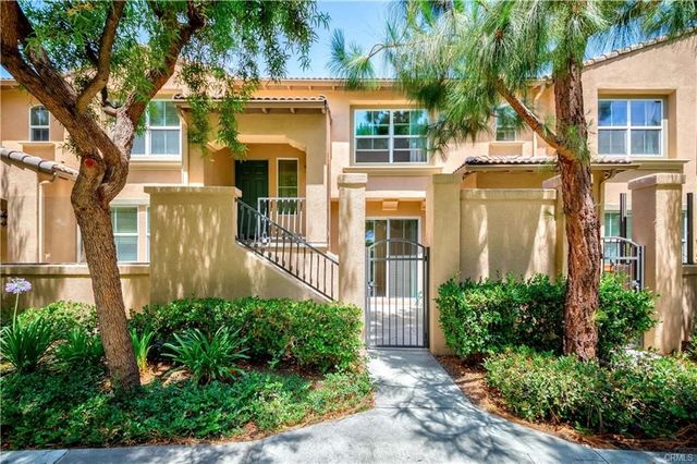 36 Trailing Vine, Irvine, CA 92602