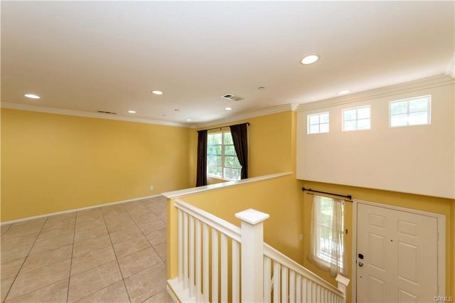 36 Trailing Vine, Irvine, CA 92602