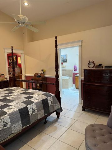9814 OSLIN STREET, Tampa, FL 33615