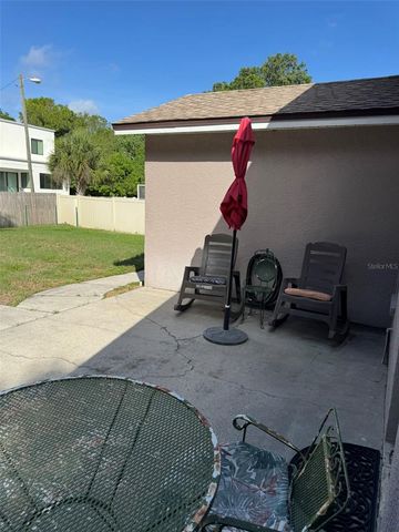 9814 OSLIN STREET, Tampa, FL 33615