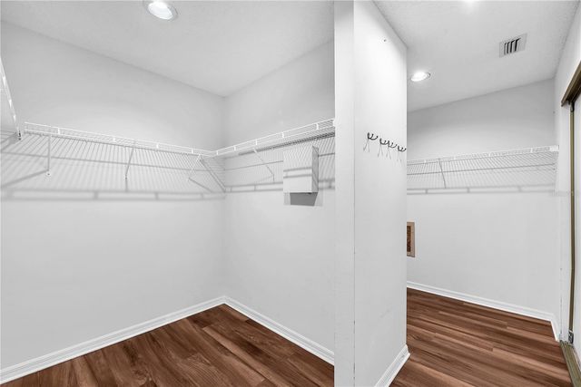 2545 MASON OAKS DRIVE, Valrico, FL 33596