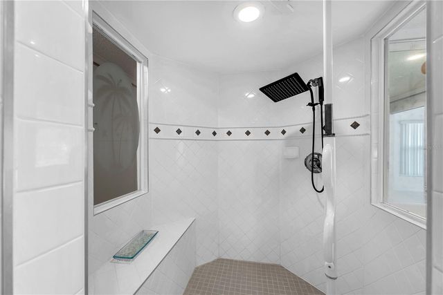 2545 MASON OAKS DRIVE, Valrico, FL 33596