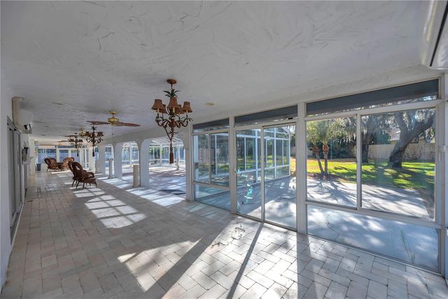 2545 MASON OAKS DRIVE, Valrico, FL 33596