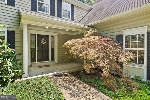 6734 NEWCASTLE CT, Port Tobacco, MD 20677