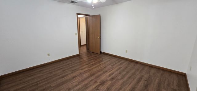 1632 E Adams Street, Springfield, MO 65803