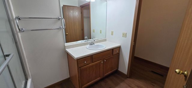 1632 E Adams Street, Springfield, MO 65803