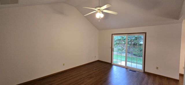 1632 E Adams Street, Springfield, MO 65803