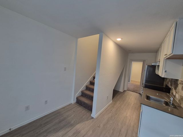 6930 ELM CV, San Antonio, TX 78244