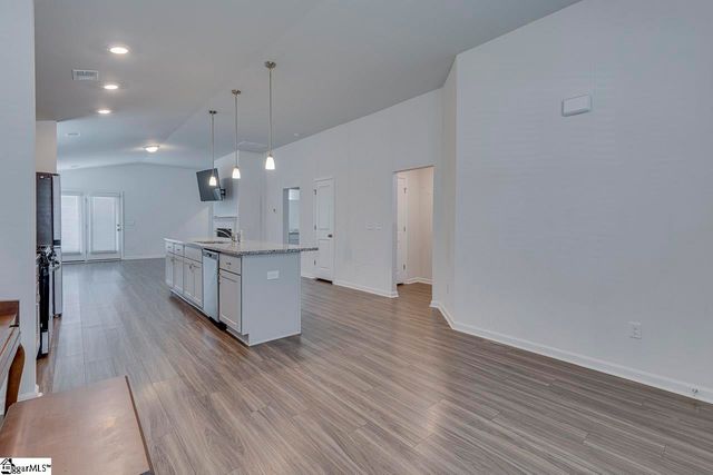 15 Chalet Court, Anderson, SC 29621