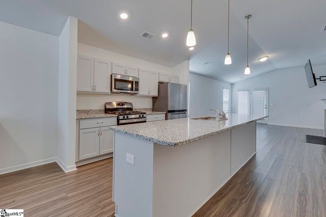 15 Chalet Court, Anderson, SC 29621