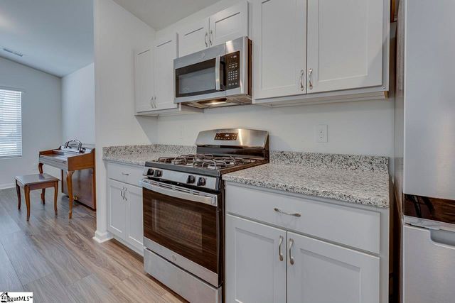 15 Chalet Court, Anderson, SC 29621
