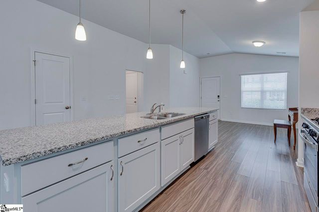 15 Chalet Court, Anderson, SC 29621