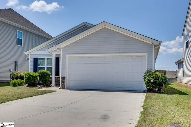 15 Chalet Court, Anderson, SC 29621