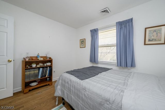 130 Jefferson Ave, Rahway City, NJ 07065