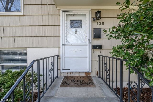 130 Jefferson Ave, Rahway City, NJ 07065