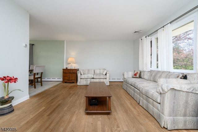 130 Jefferson Ave, Rahway City, NJ 07065