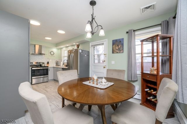 130 Jefferson Ave, Rahway City, NJ 07065