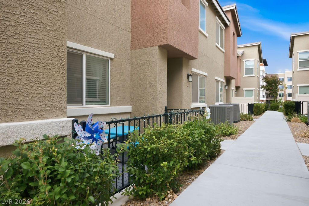 12108 Frost Lime Road 2, Las Vegas, NV 89183 — photo 2