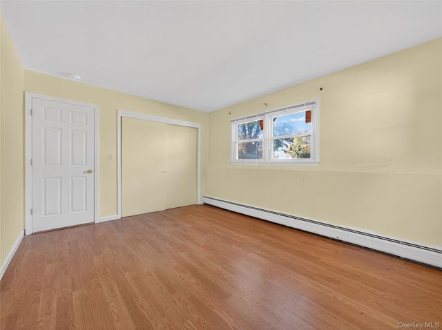 37 Carnation Drive, Nanuet, NY 10954