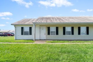 278 Thompsonville Ln Unit 101D, Oak Grove, KY 42262