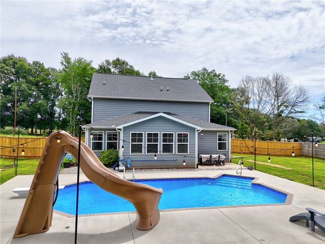729 Stringer Road, Belton, SC 29627