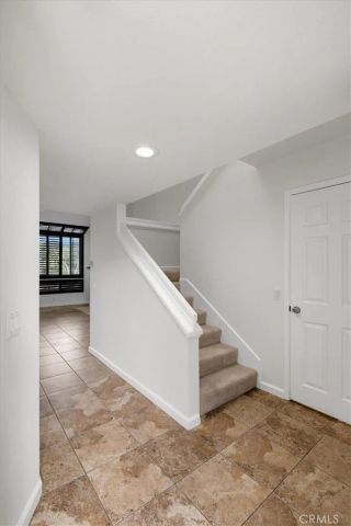 121 Santa Rosa Ct., Laguna Beach, CA 92651