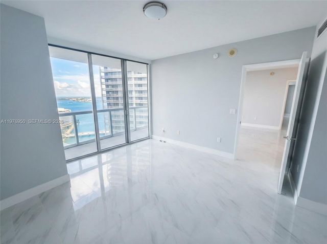 475 Brickell Ave 3407, Miami, FL 33131