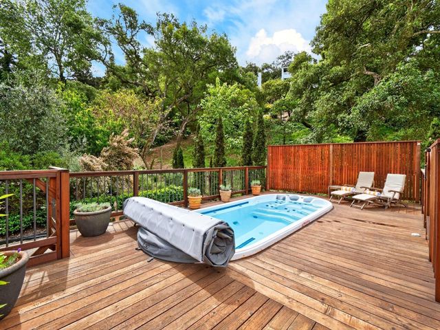 888 Bonita Drive, Aptos, CA 95003