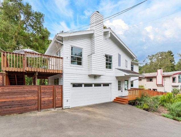 888 Bonita Drive, Aptos, CA 95003