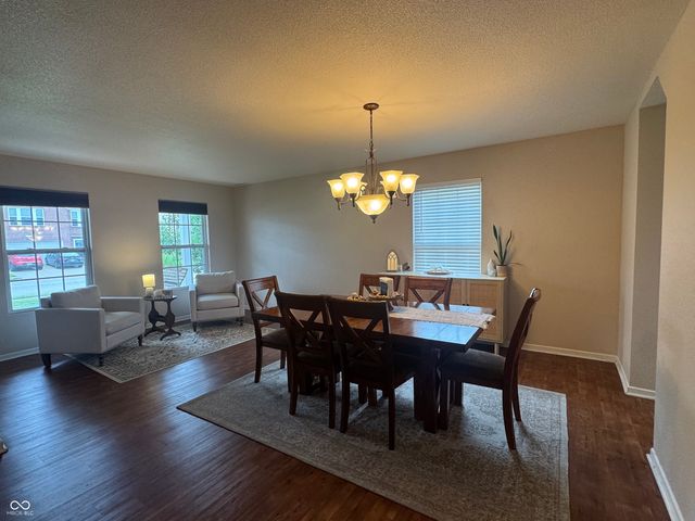 1228 Maple Trace Way, Sheridan, IN 46069