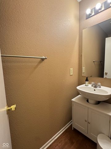 1228 Maple Trace Way, Sheridan, IN 46069