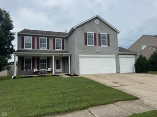 1228 Maple Trace Way, Sheridan, IN 46069