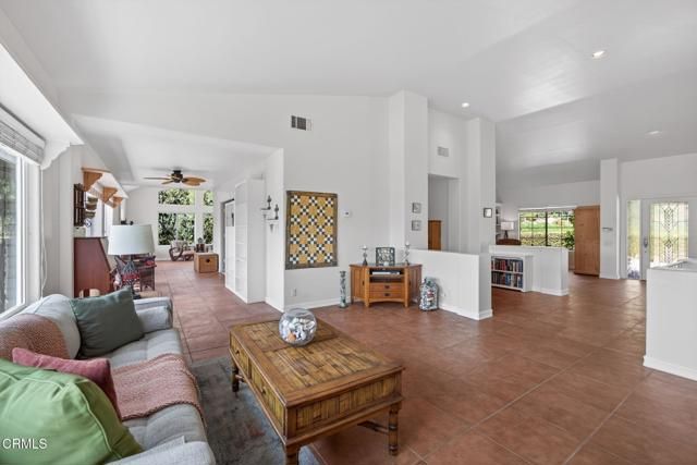 701 Montclair Drive, Santa Paula, CA 93060